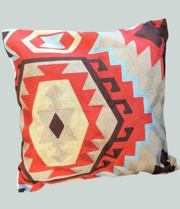 embroidered-kilim-cushion-cover
