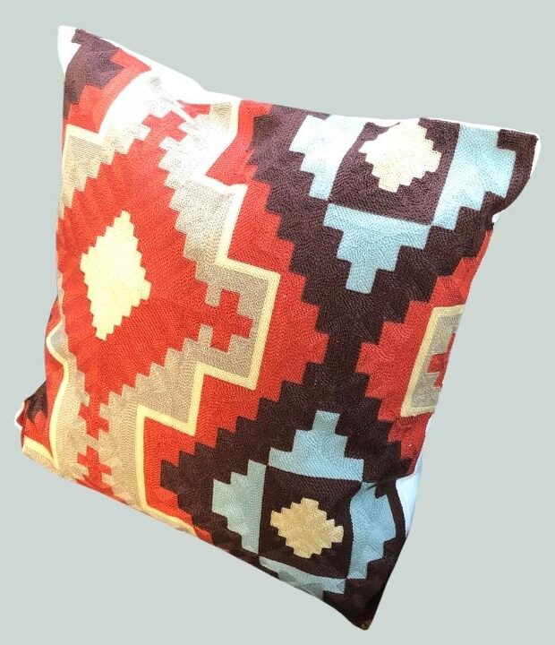 geometric-kilim-cushion-cover