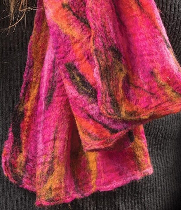 pink-merino-wool-scarf