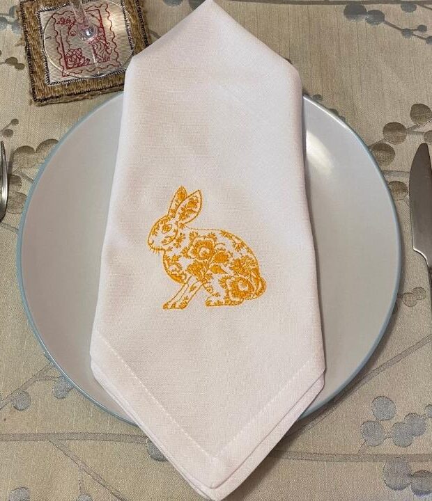 embroidered-cotton-napkins