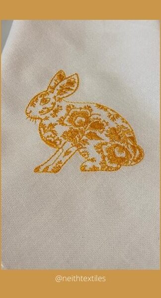 picnic-embroidered-cotton-napkins